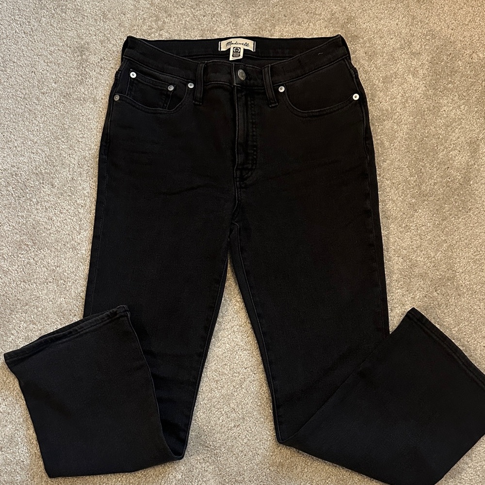 Like new- Madewell Faded Black Kick Out Jeans